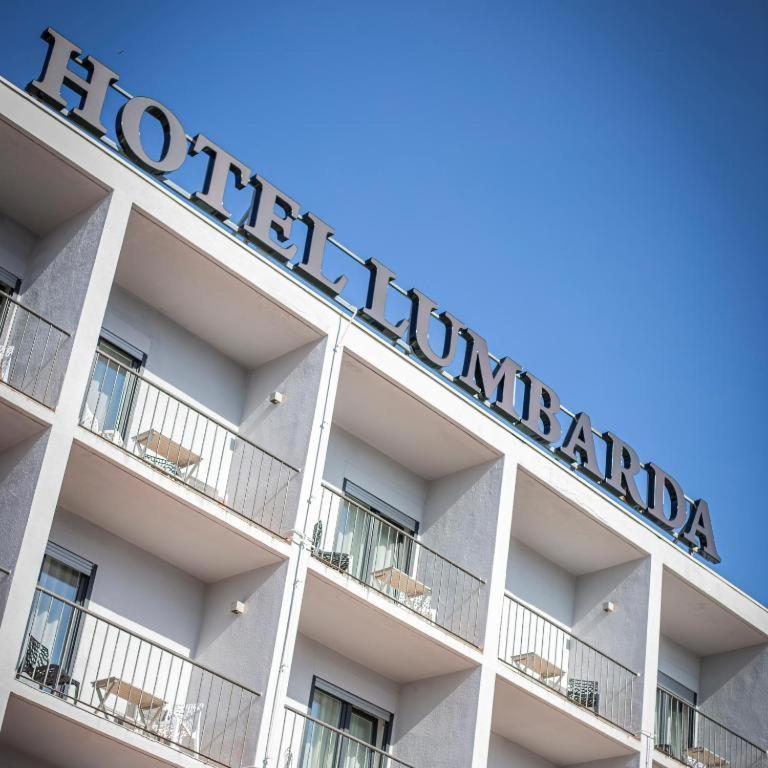 Hotel ルンバルダ エクステリア 写真